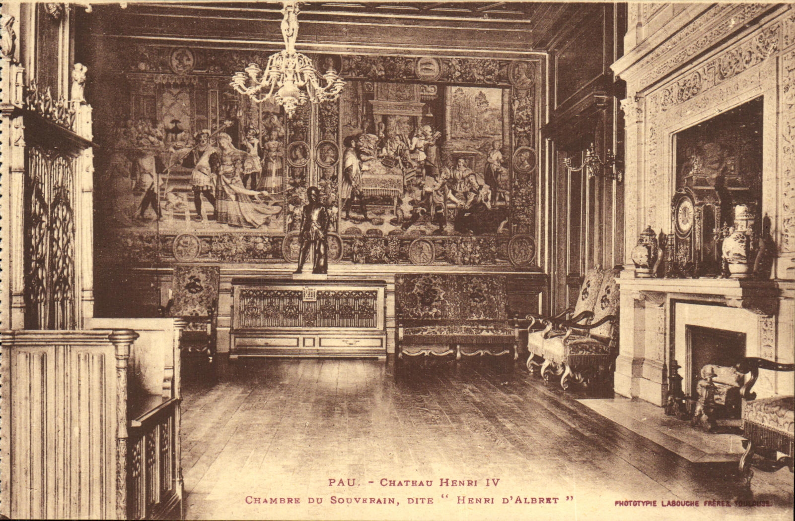 VINTAGE POSTCARD Pau Castle Henri IV Room of sovereign known as Henri D Albert