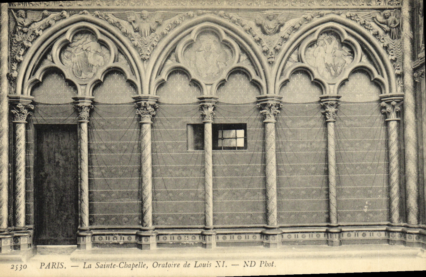 CPA Paris La Sainte Chapelle Oratoire de Louis XI