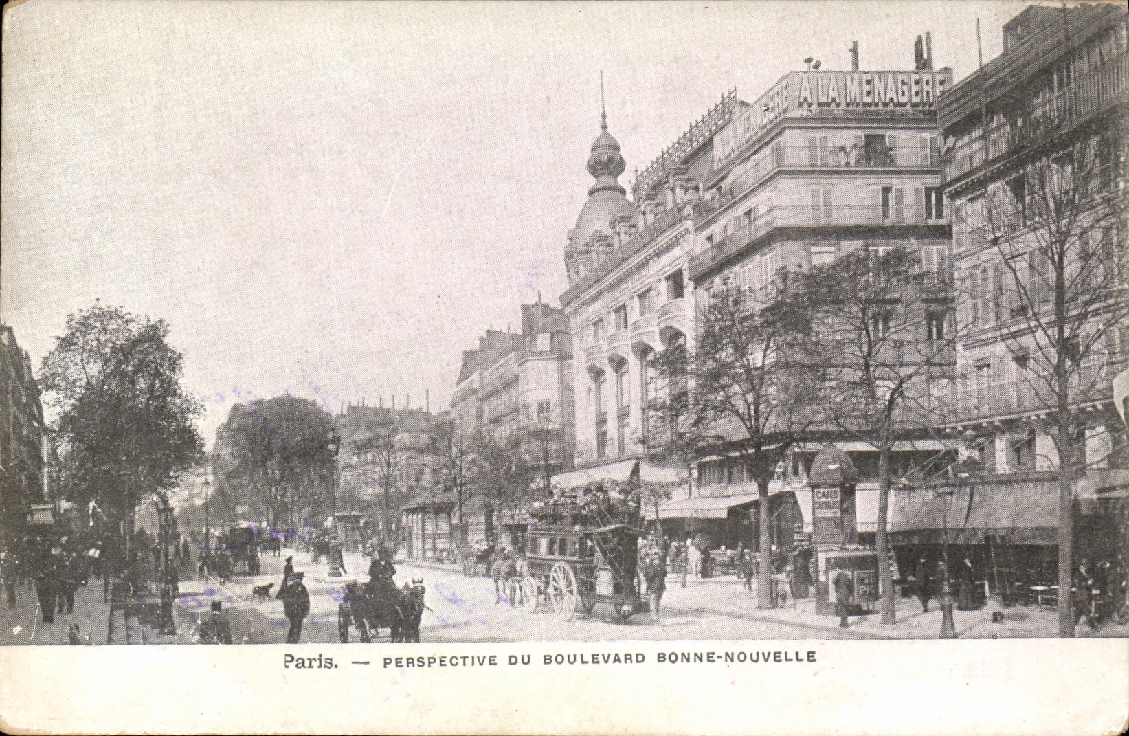 VINTAGE POSTCARD Paris View Of the Boulevard Good news