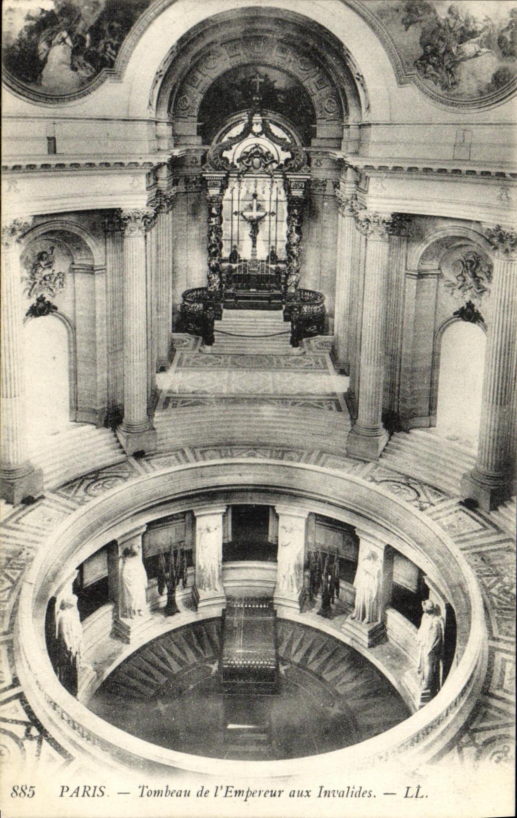 CPA Paris Tombeau de L Empereur Aux Invalides Napoleon 1er