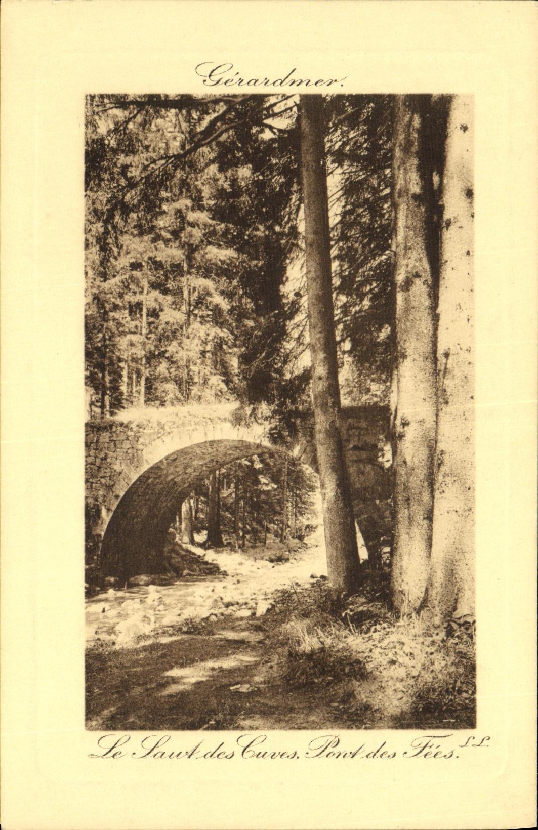 CPA Gerardmer Saut des Cuves Pont des fees