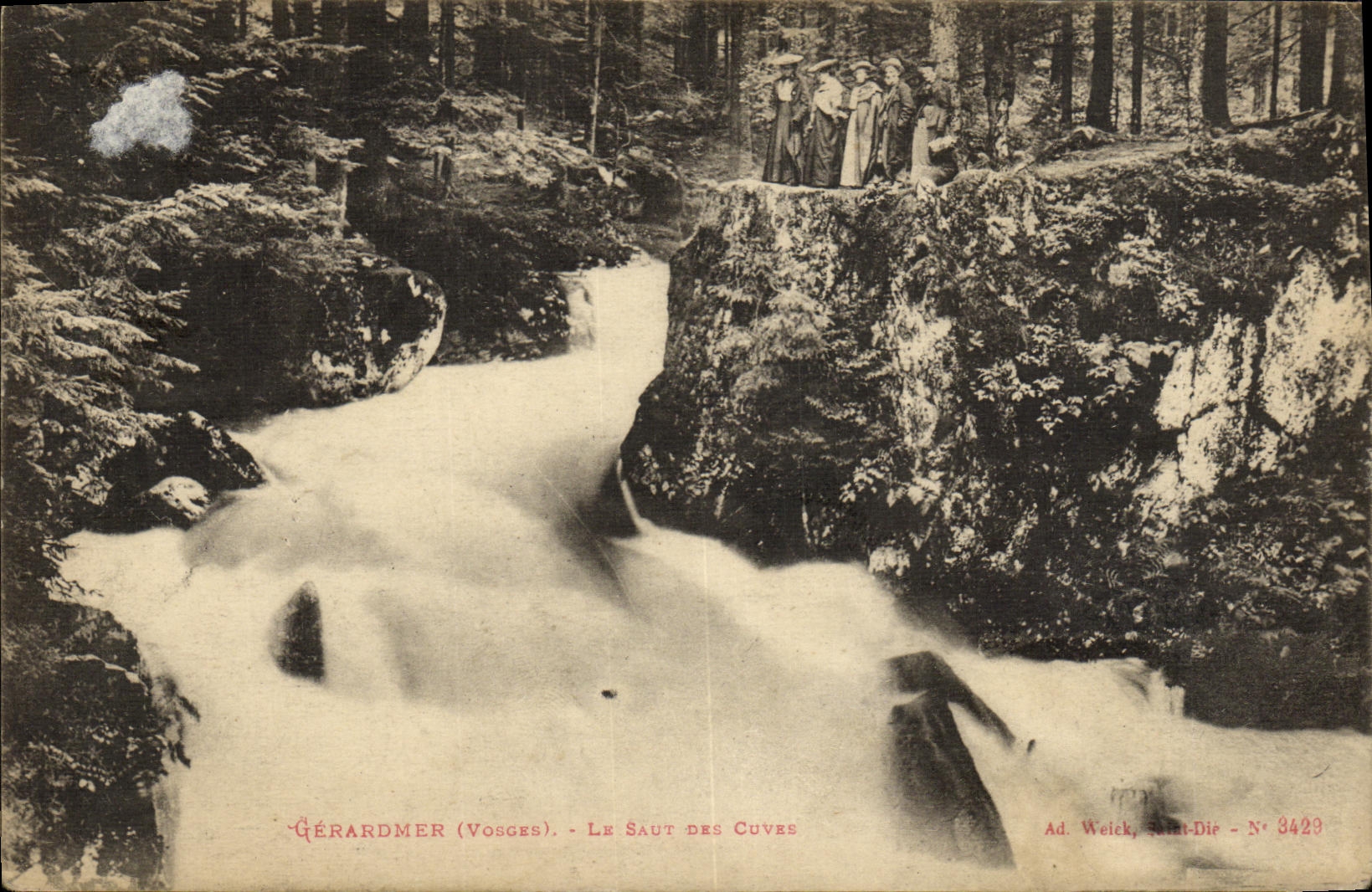 CPA Gerardmer La Saut Des Cuves