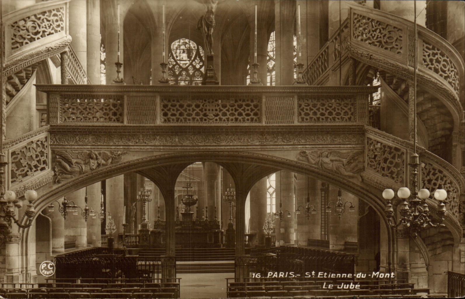 CPA Paris St Etienne du Mont Le jube 