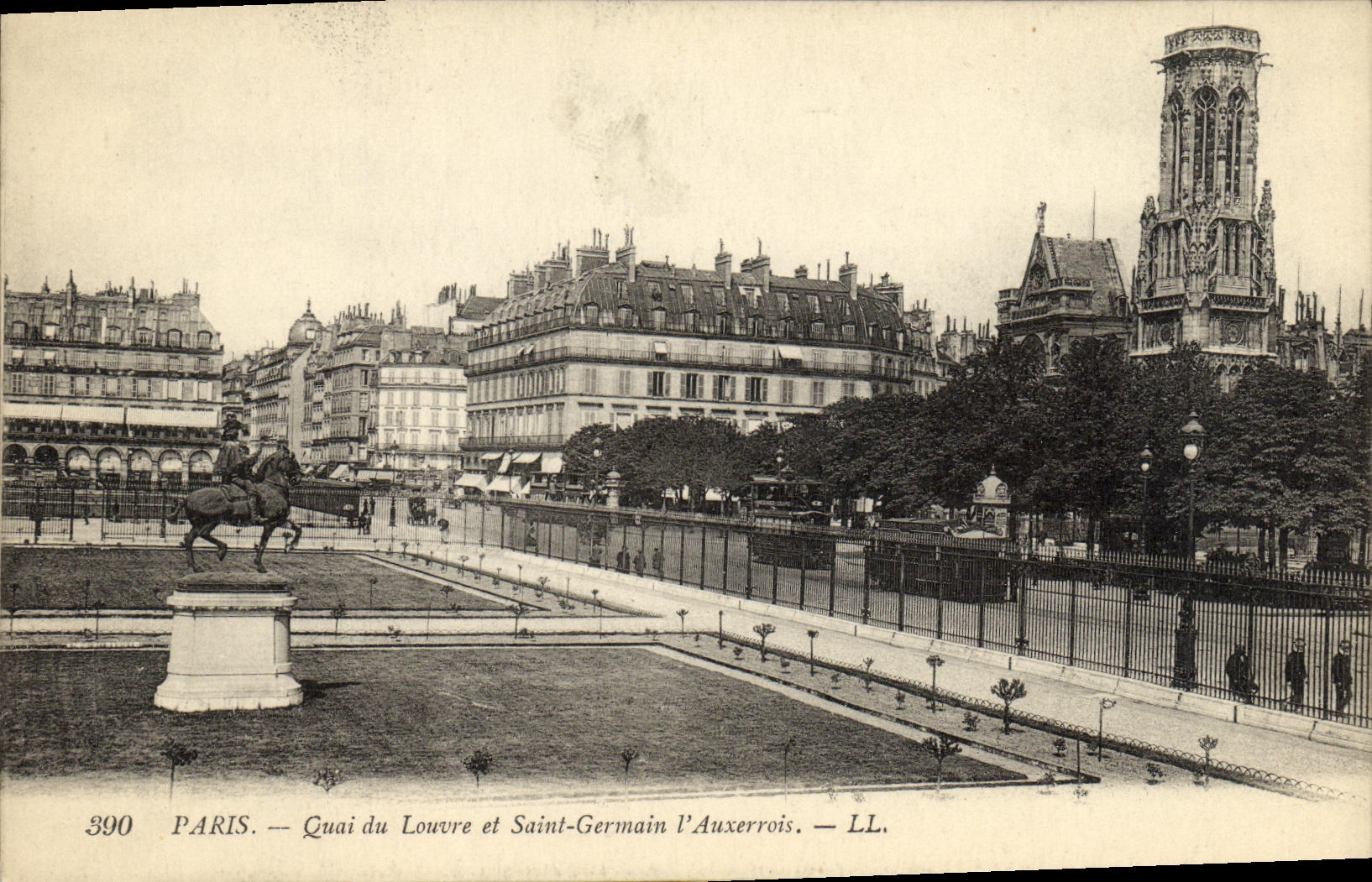 CPA Paris Quai Louvre et Saint Germain L Auxerrois