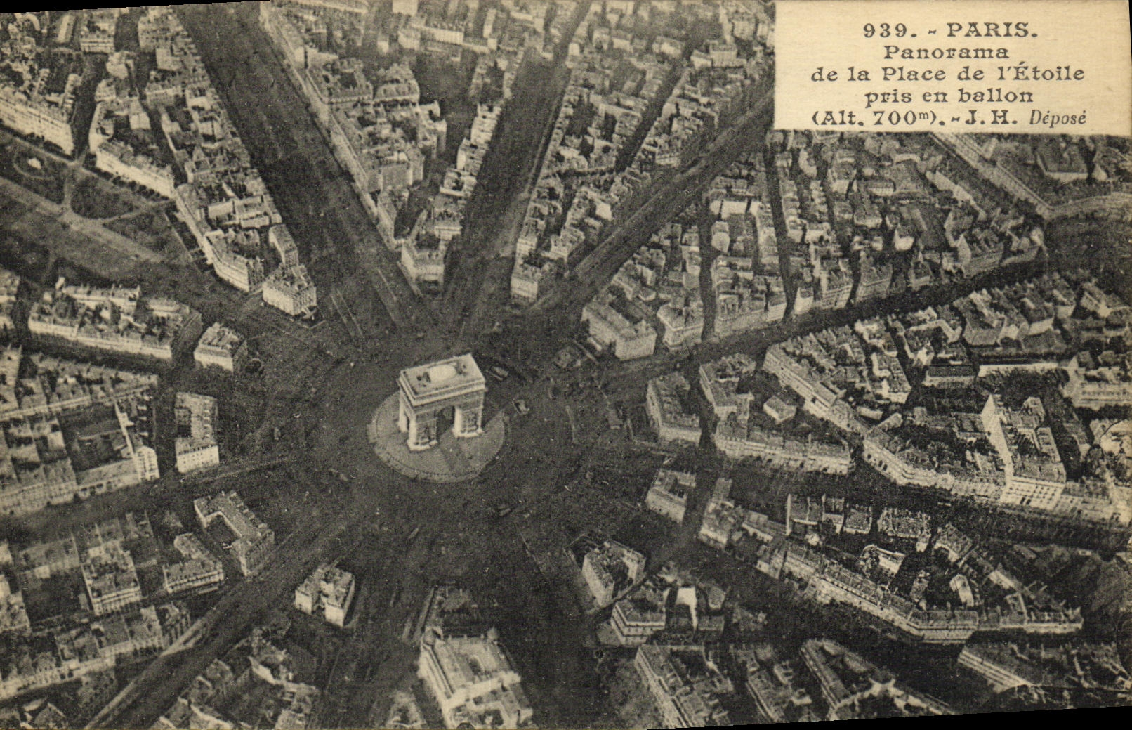 CPA Paris Panorama de la Place de L Etoile Pris en Ballon
