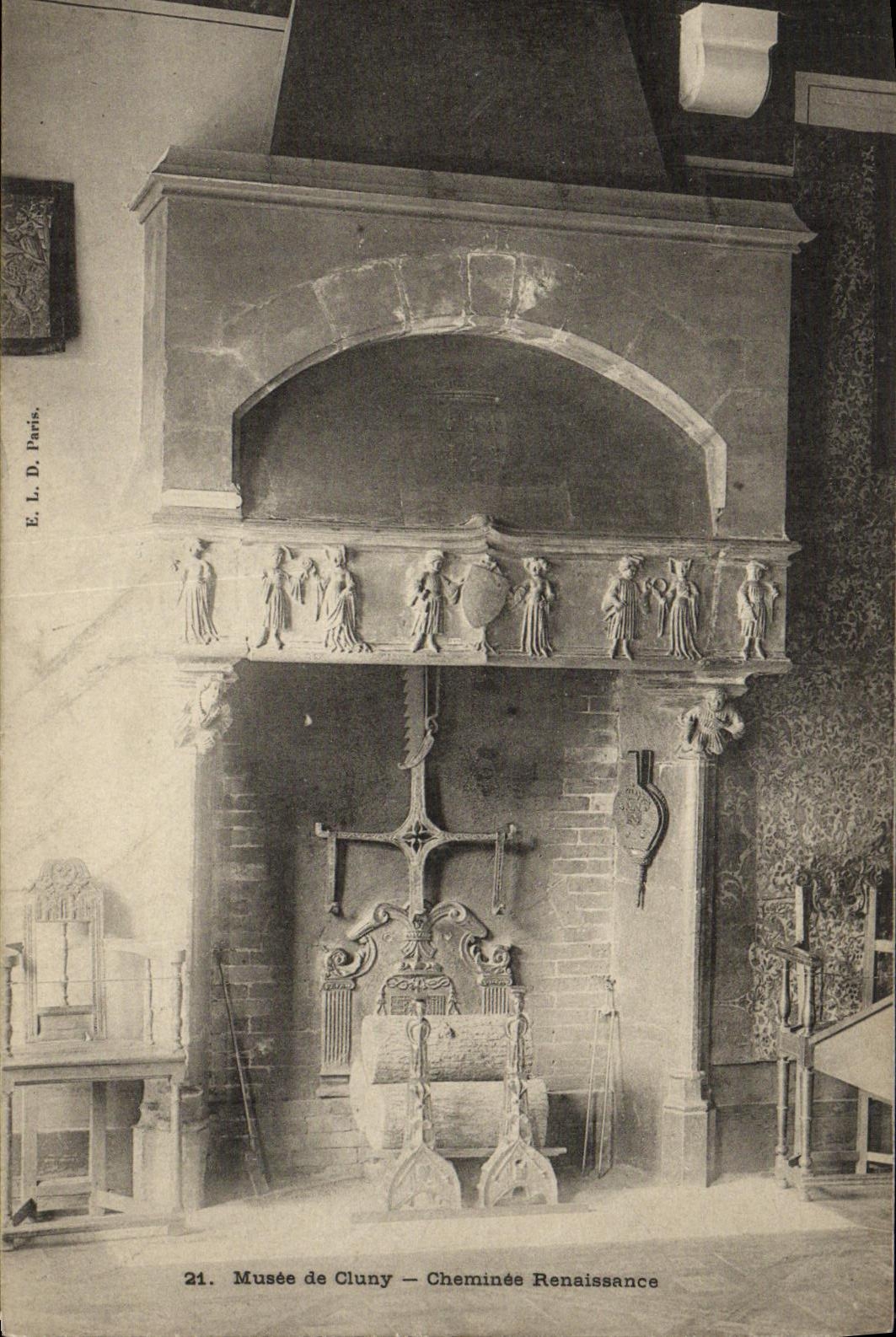 VINTAGE POSTCARD Paris Museum of Cluny Chimney Renaissance