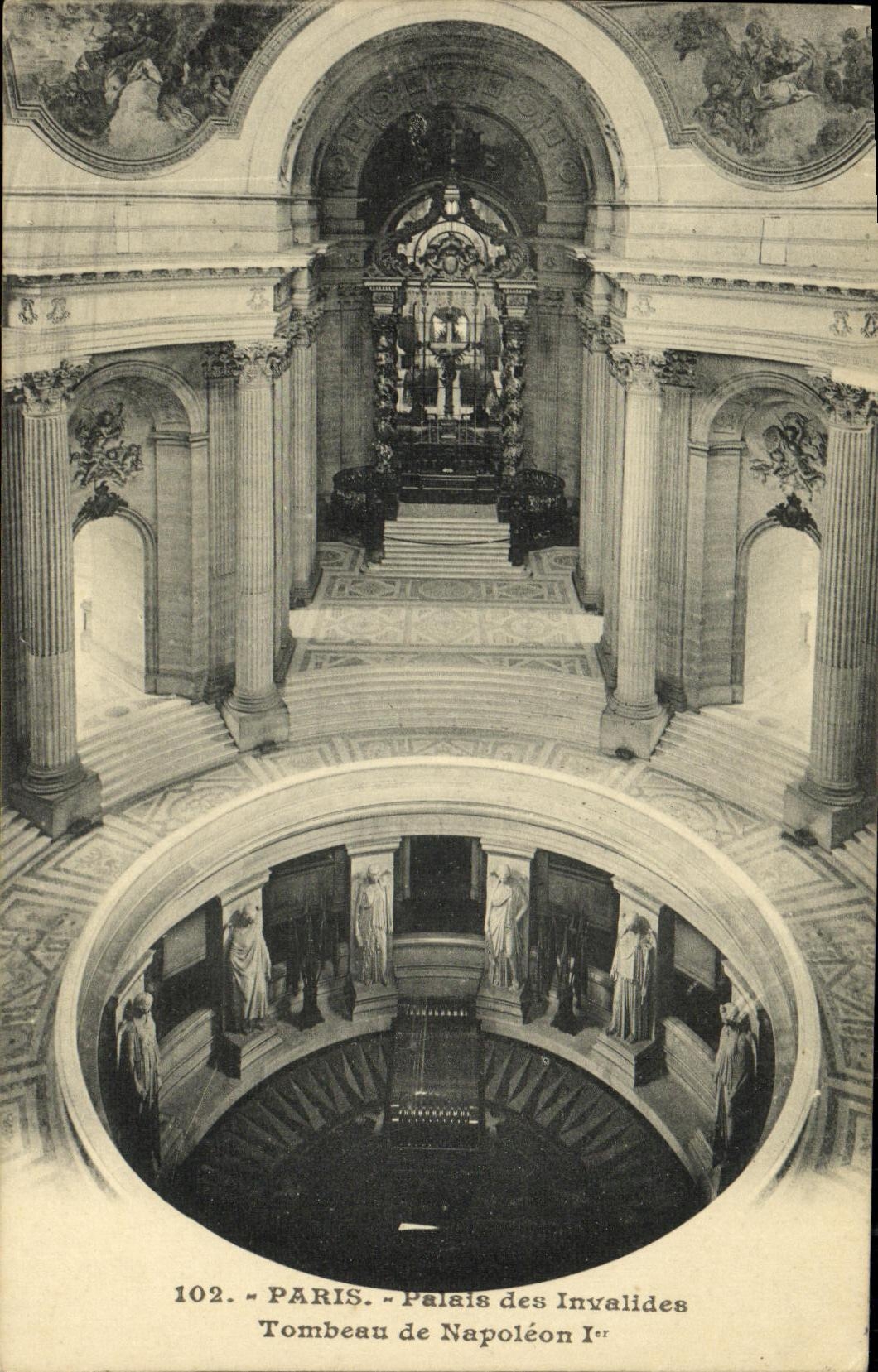 CPA Paris Palais des Invalides Tombeau de Napoleon 1er