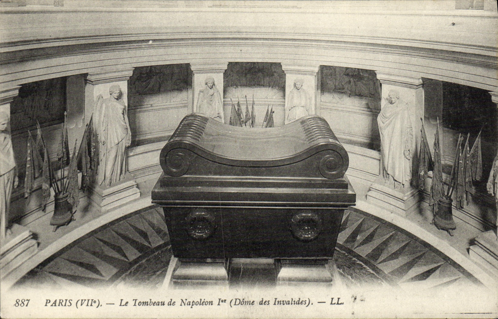 CPA Paris Le Tombeau de Napoleon l er