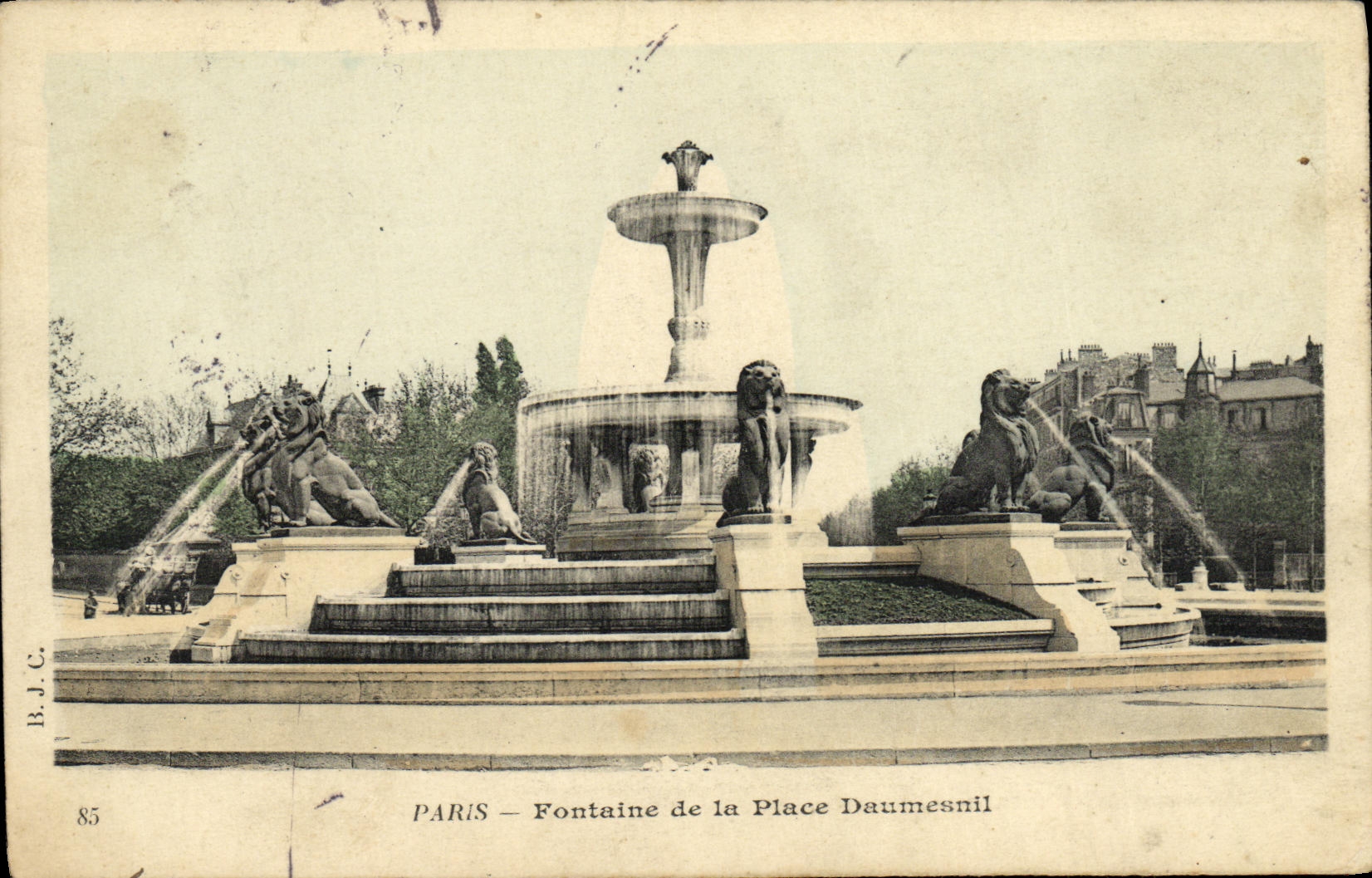 CPA Paris Fontaine de la Place Daumesnil Lions