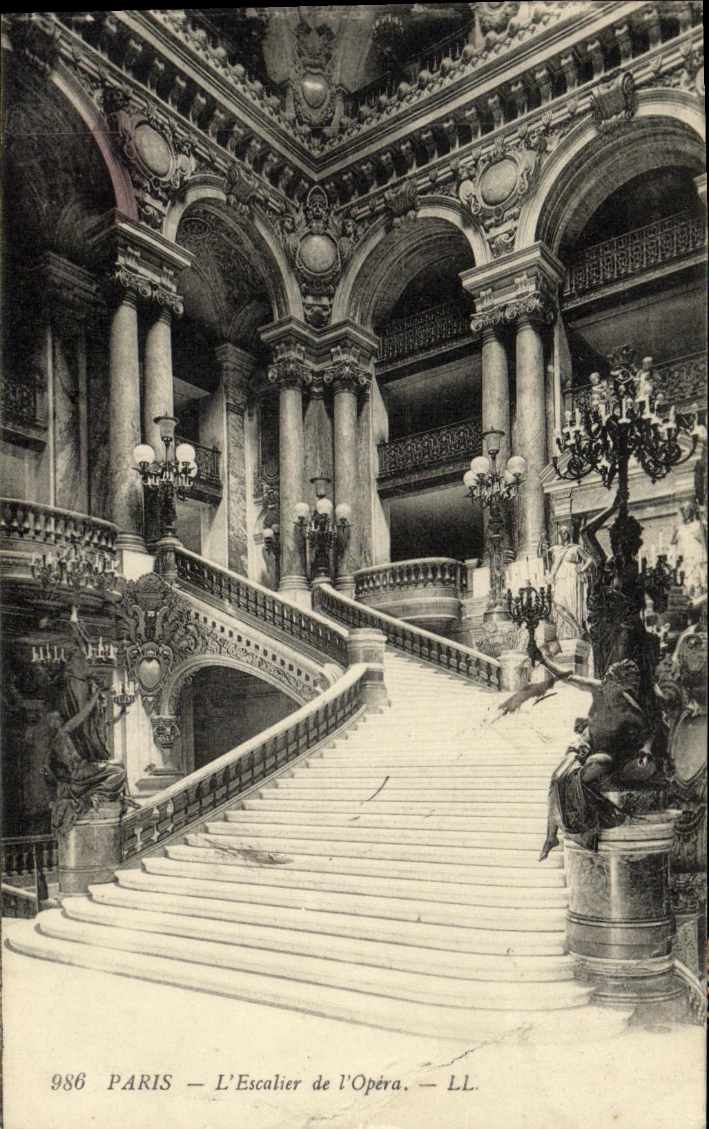 CPA Paris L Escalier de l Opera