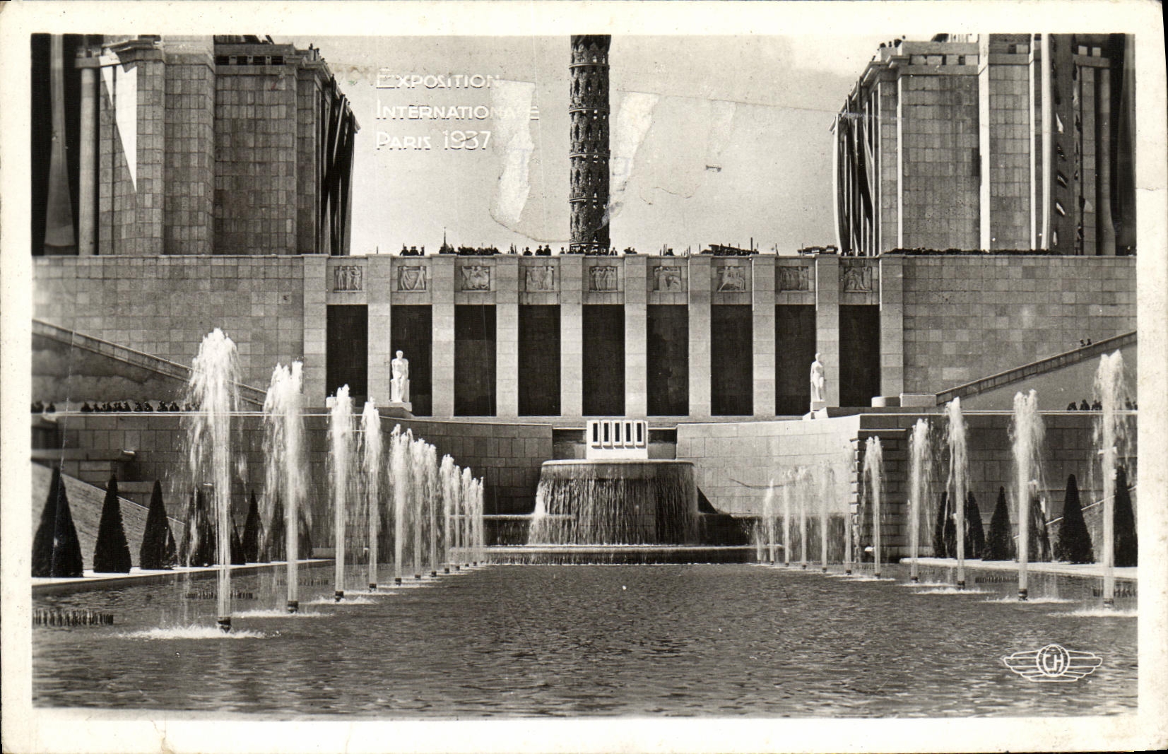 CPA Paris Bassins Et Fontaines du Trocadero