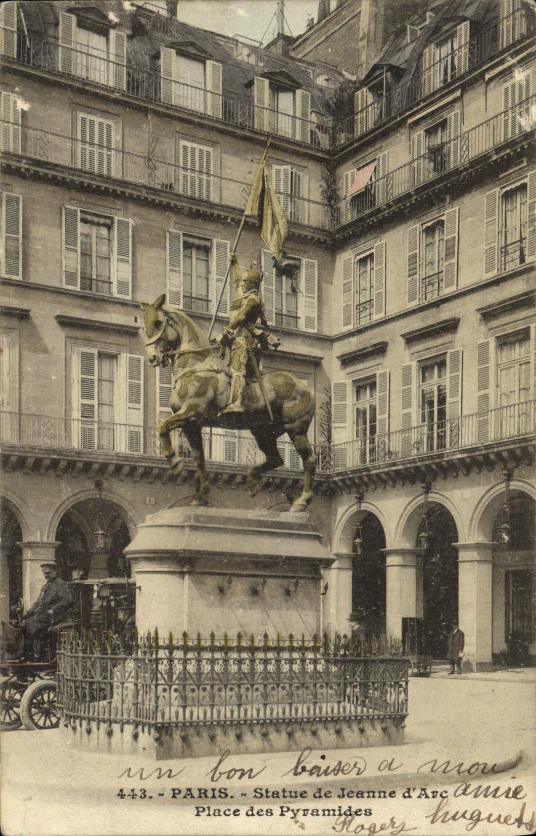 VINTAGE POSTCARD Paris Statue of Jeanne D Arc Places Pyramids