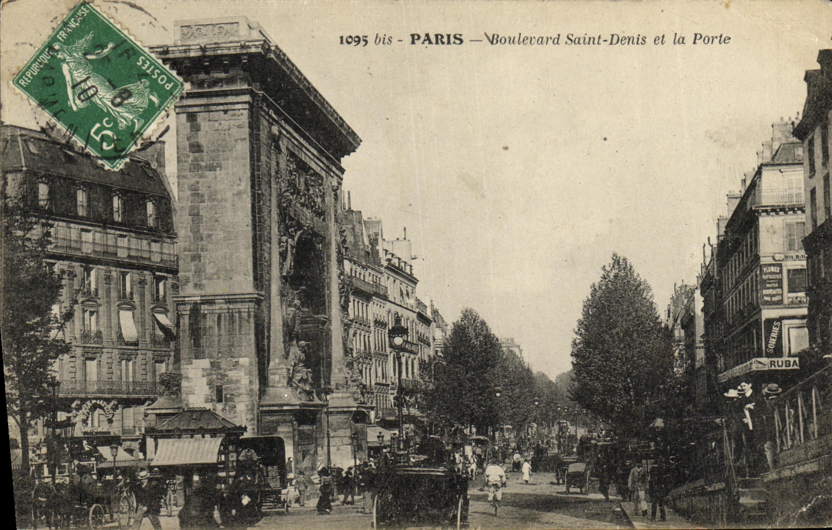 CPA Paris Boulevard Saint Denis et la Porte