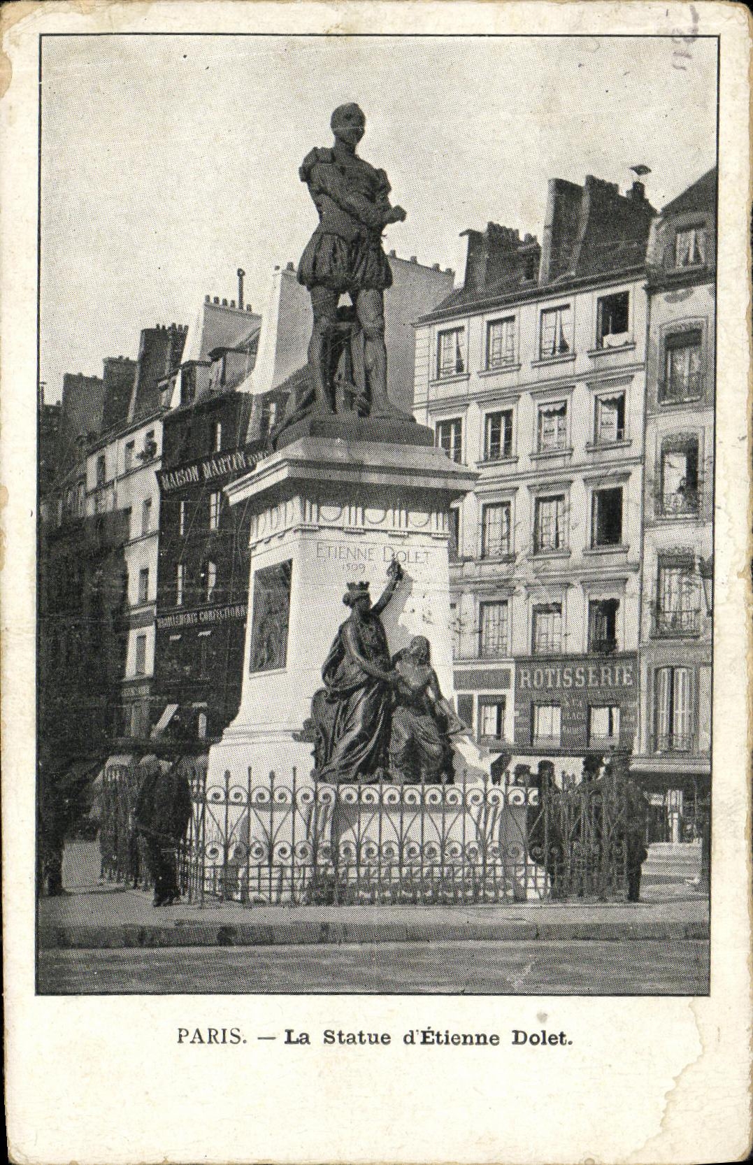 CPA Paris La Statue d Etienne Dolet