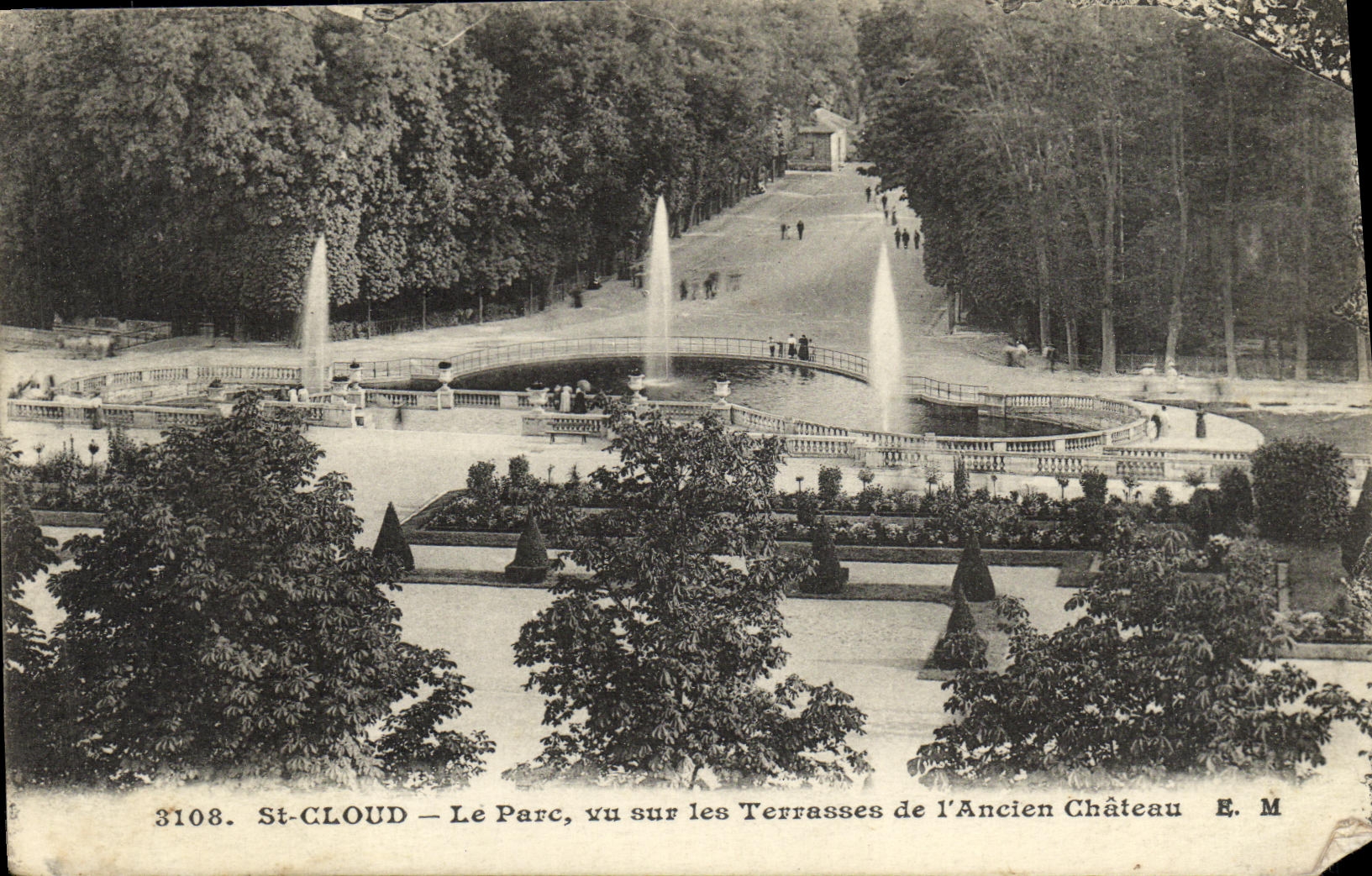 VINTAGE POSTCARD Holy Cloud the Park Seen On the Terraces of L Old Castle