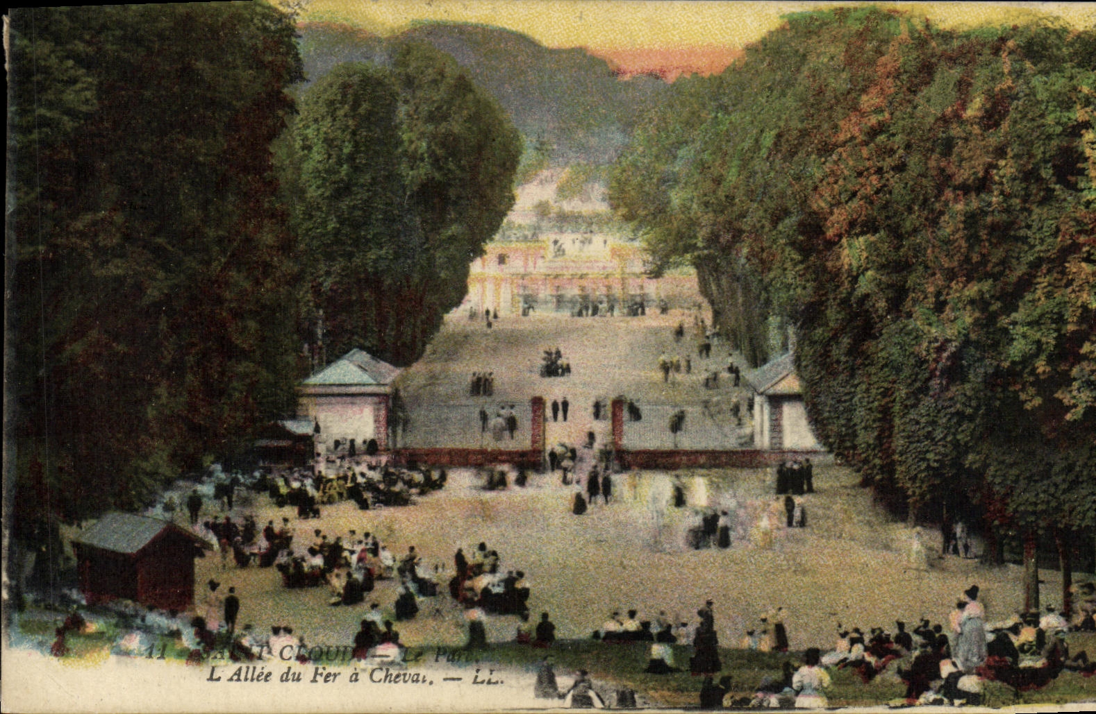 VINTAGE POSTCARD Saint Cloud L Gone of the Horseshoe