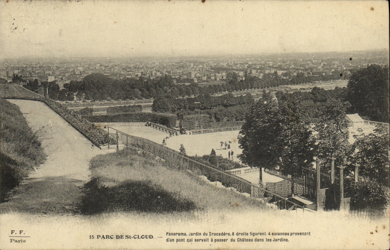 VINTAGE POSTCARD Holy Cloud Park Panorama Garden of Trocadero