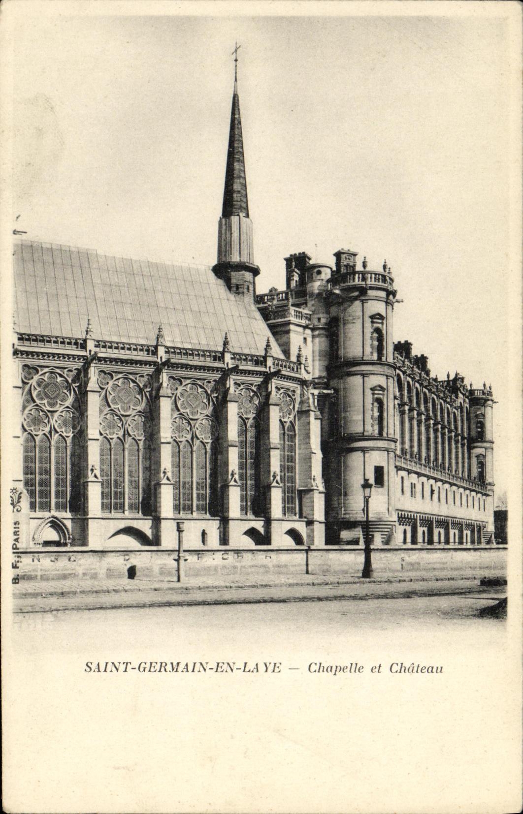CPA Saint Germain en Laye Chapelle et Chateau