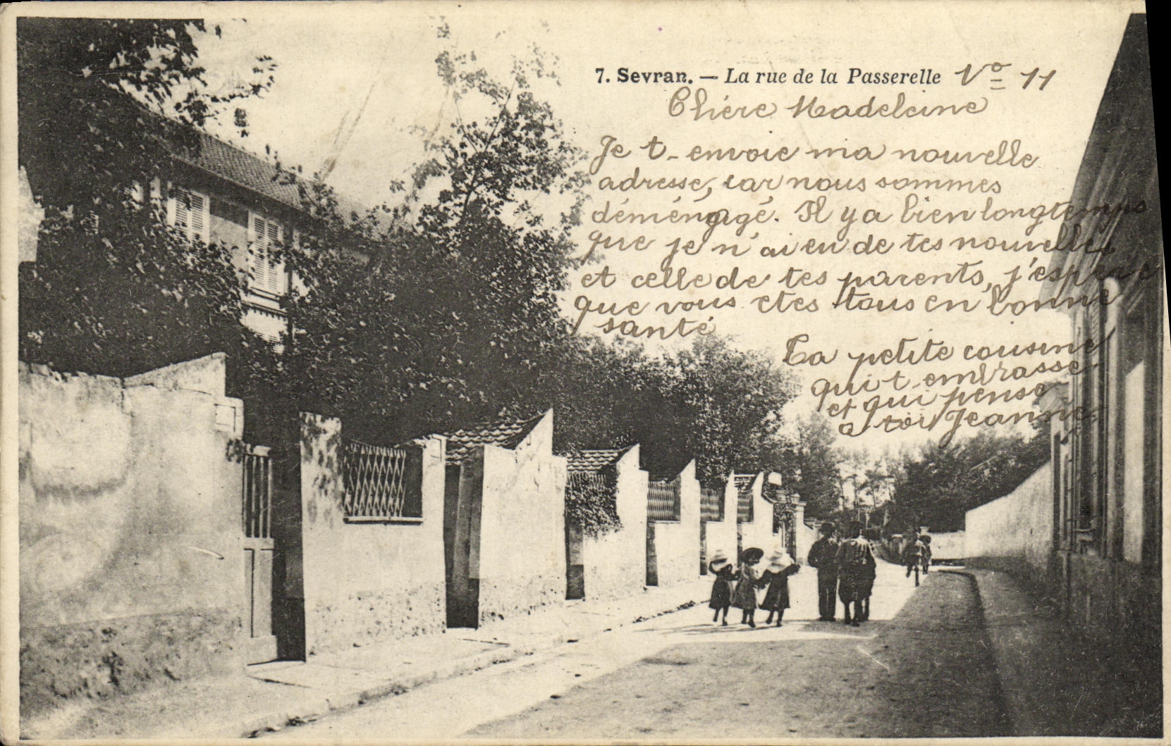 VINTAGE POSTCARD Sevran the Street of the Footbridge