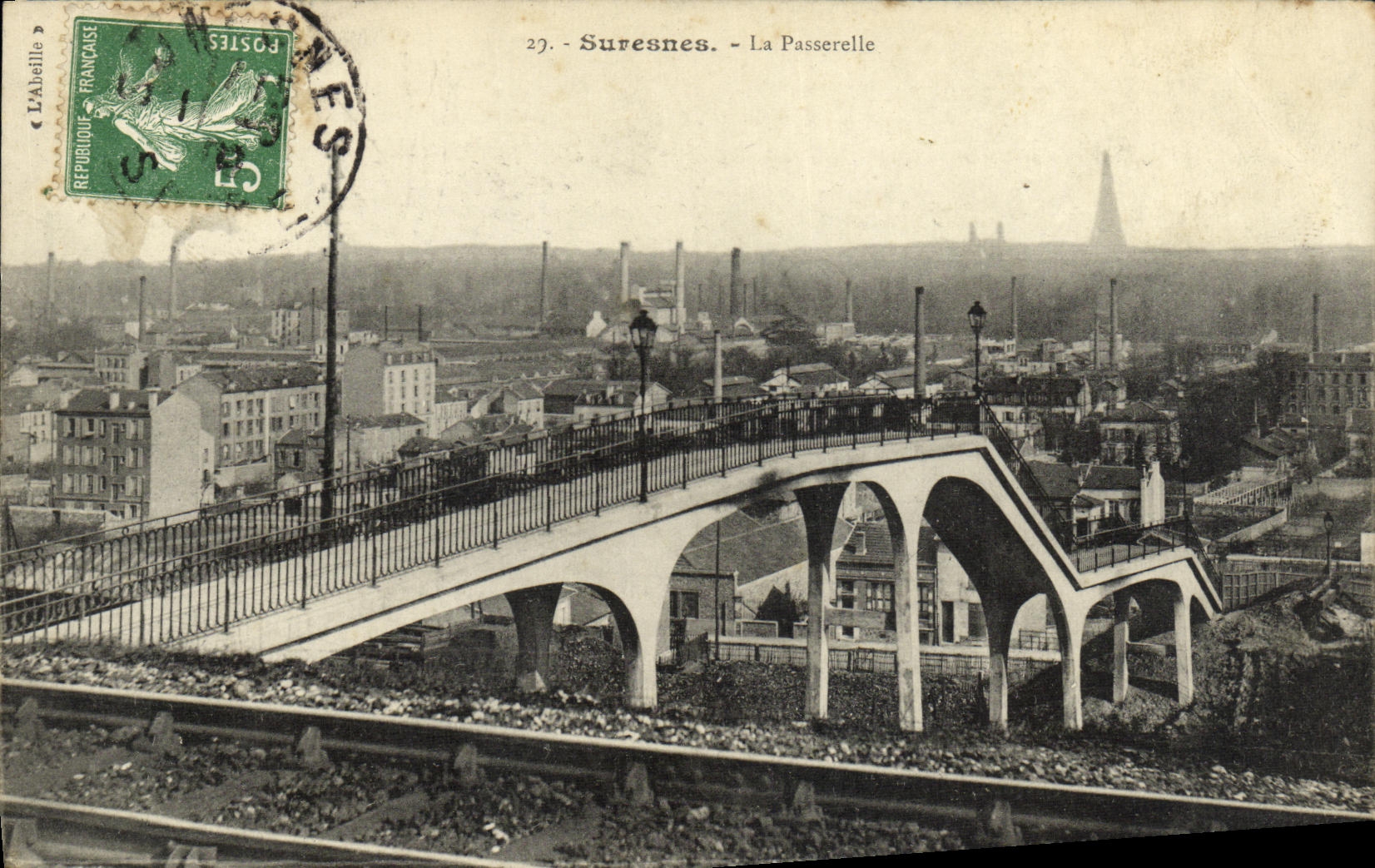 POSTAL Suresnes de la VENDIMIA la torre Eiffel de la pasarela