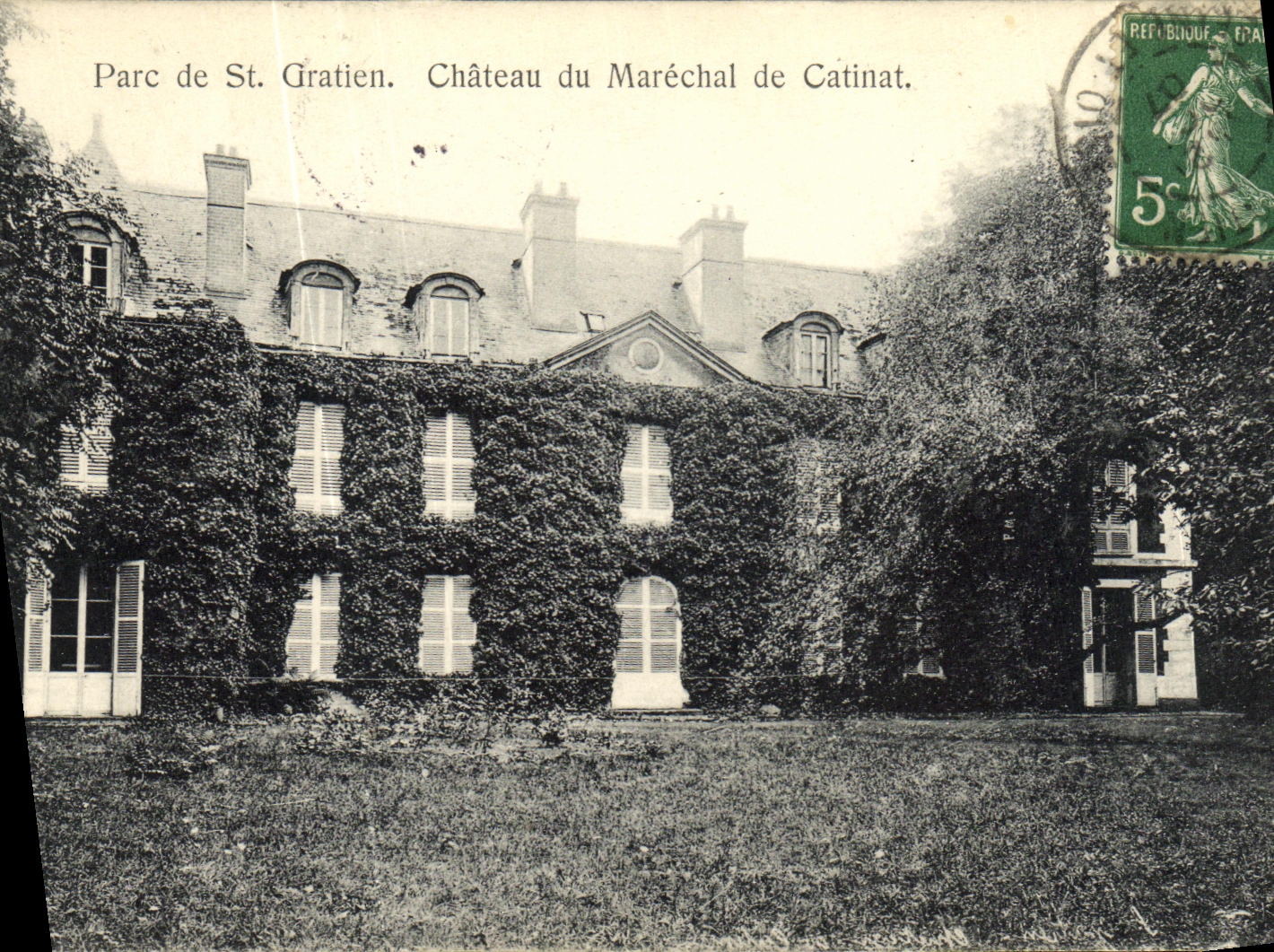 VINTAGE POSTCARD Holy Gratien Castle of the Marshal of Catinat