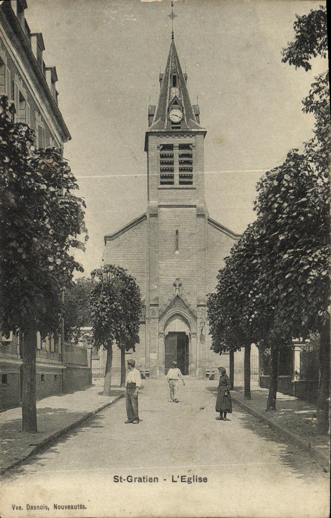 VINTAGE POSTCARD Holy Gratien L Church