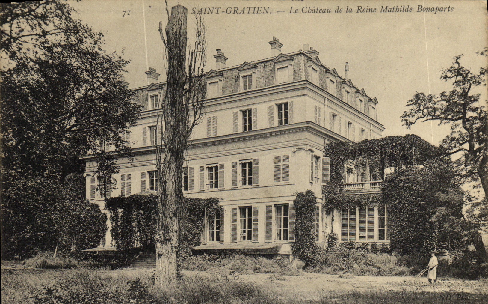 VINTAGE POSTCARD Holy Gratien the Castle of the Mathilde Queen