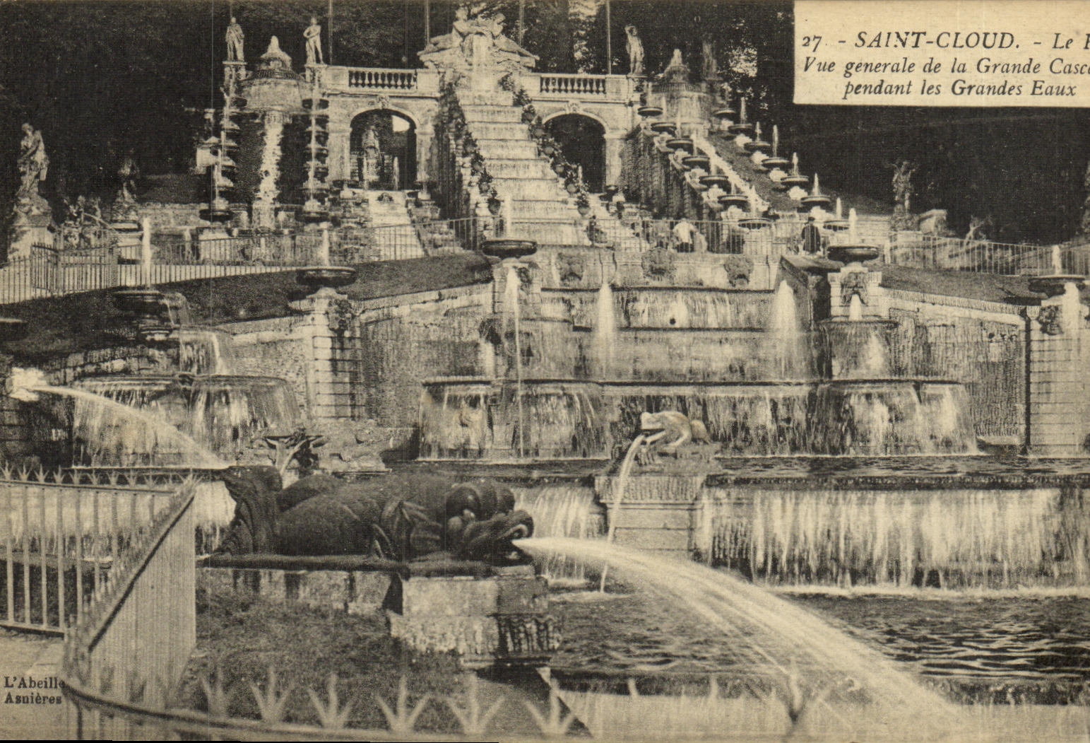 VINTAGE POSTCARD Holy Cloud View of the large cascade during large water