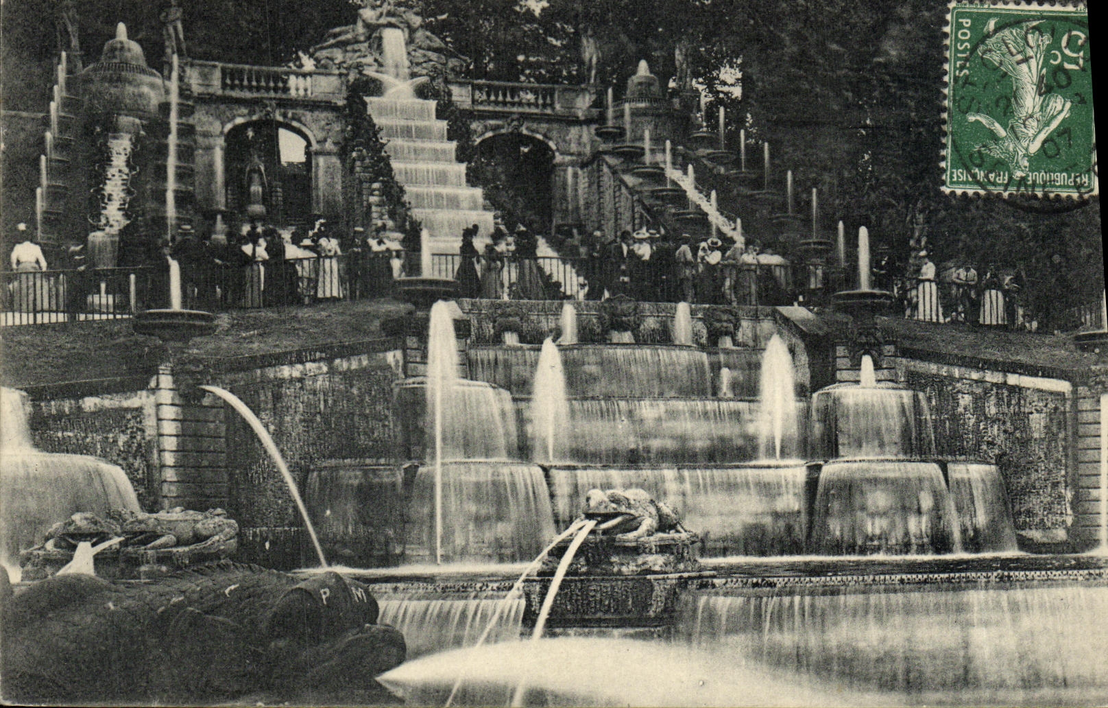 VINTAGE POSTCARD Holy Cloud the cascade contruite on the drawings of Lepautre and Mansart