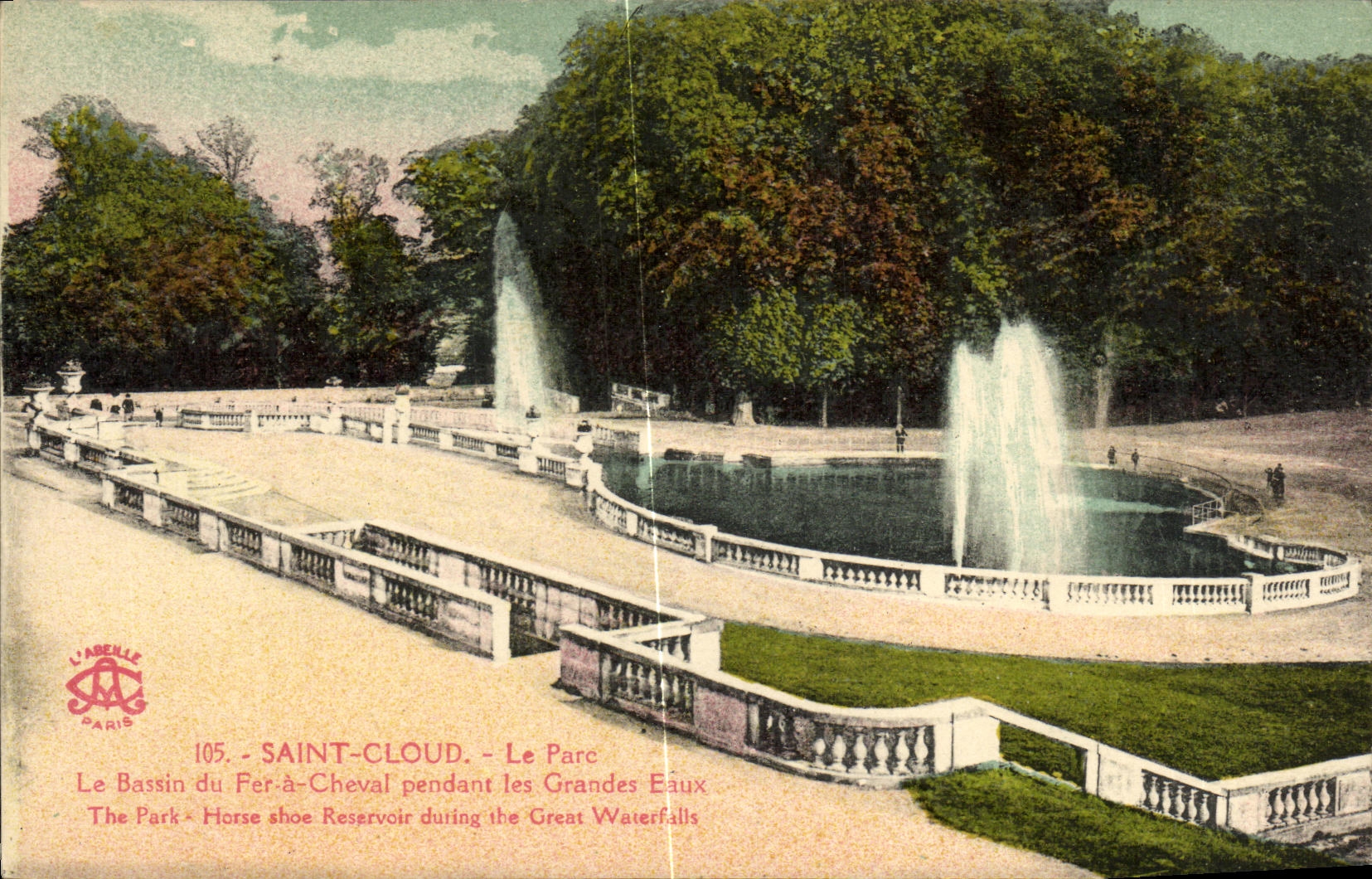 VINTAGE POSTCARD St Cloud the Park the basin of the horseshoe during large water