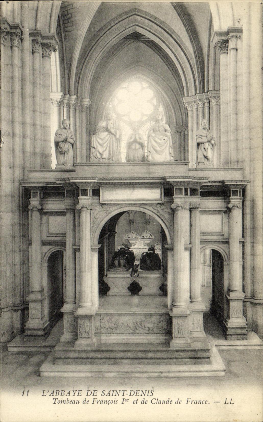 VINTAGE POSTCARD L Abbey Of Saint Denis Tomb of Francois 1st and Claude of France