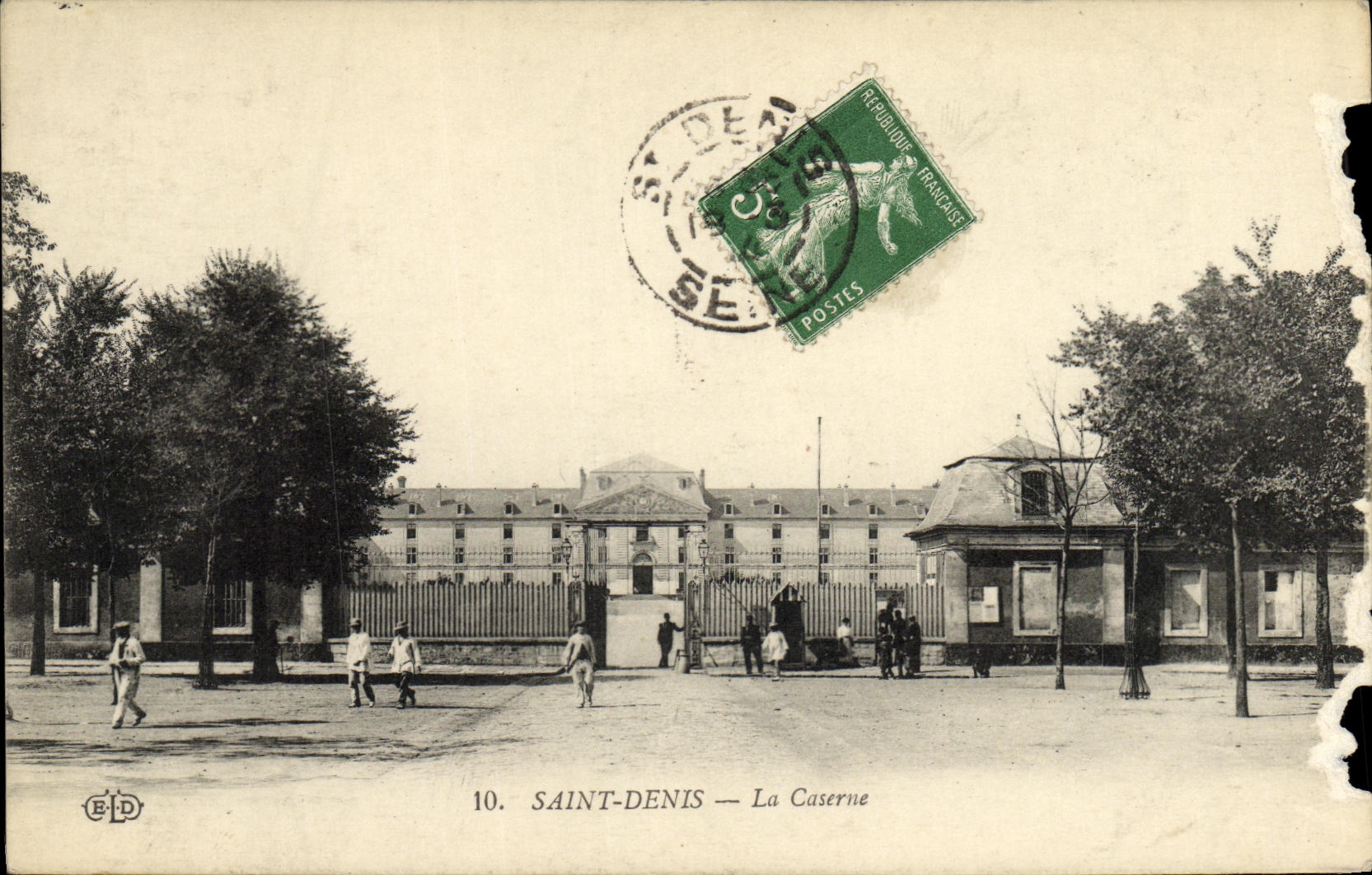 VINTAGE POSTCARD Holy Denis the Militaria Barracks