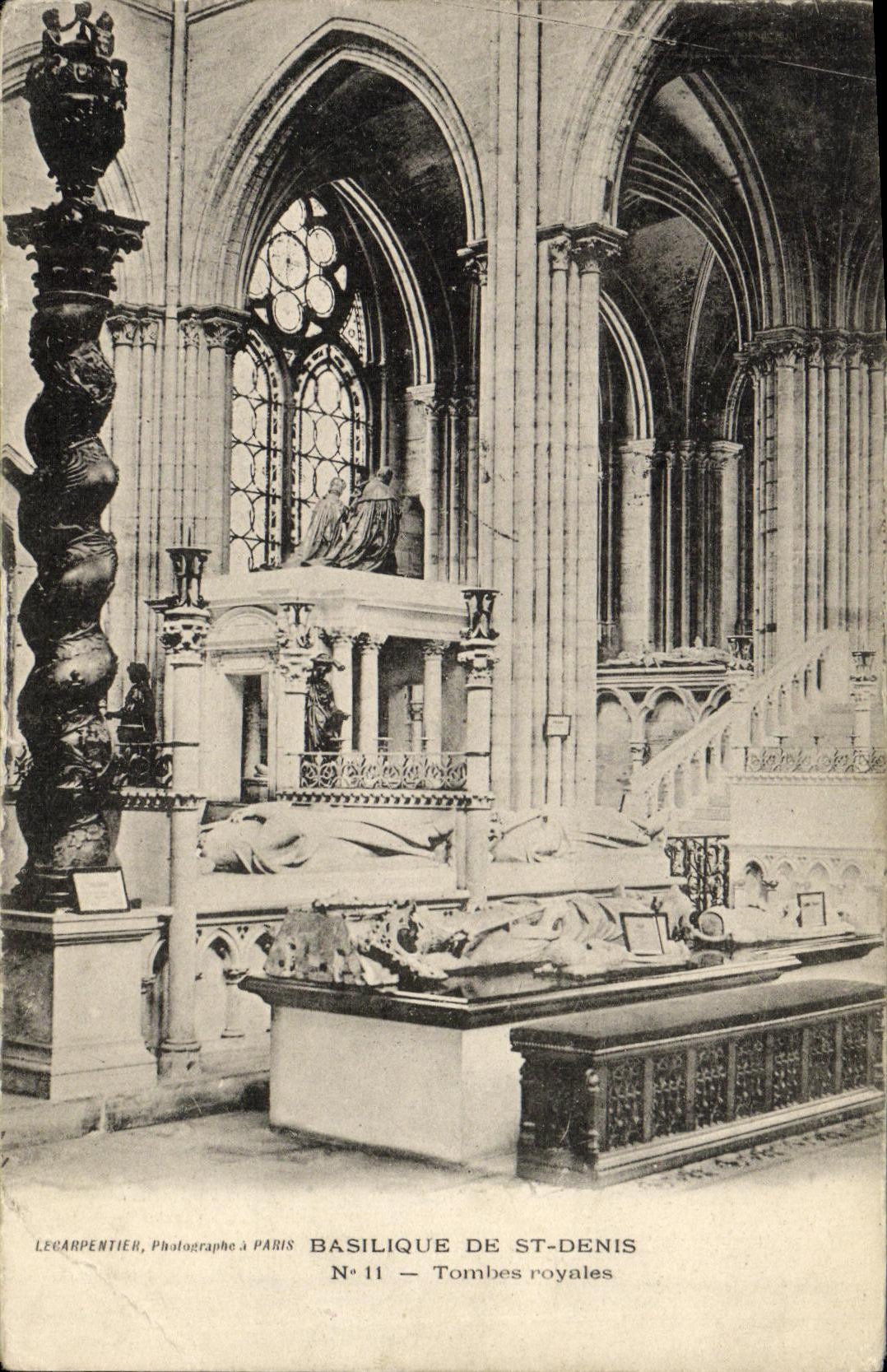 VINTAGE POSTCARD Basilica Of Royal Saint Denis Tombeas