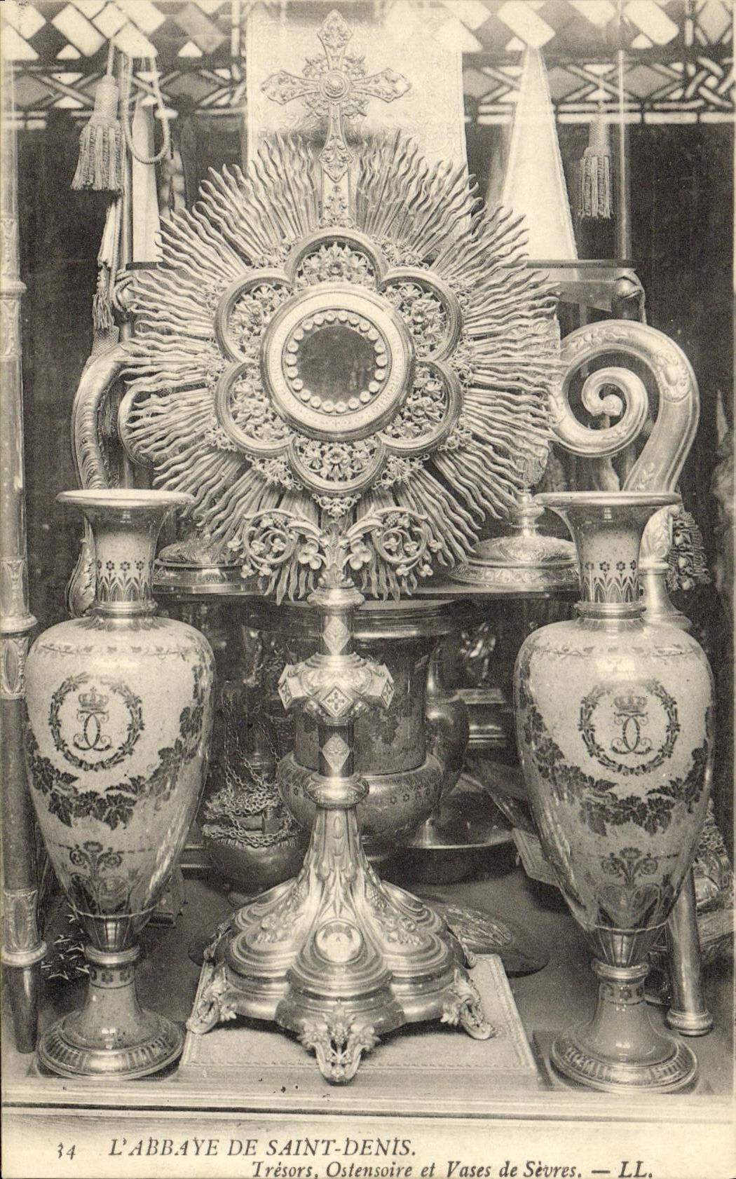 VINTAGE POSTCARD L Abbey Of Saint Denis Treasures Ostensoire and Vases of Separate