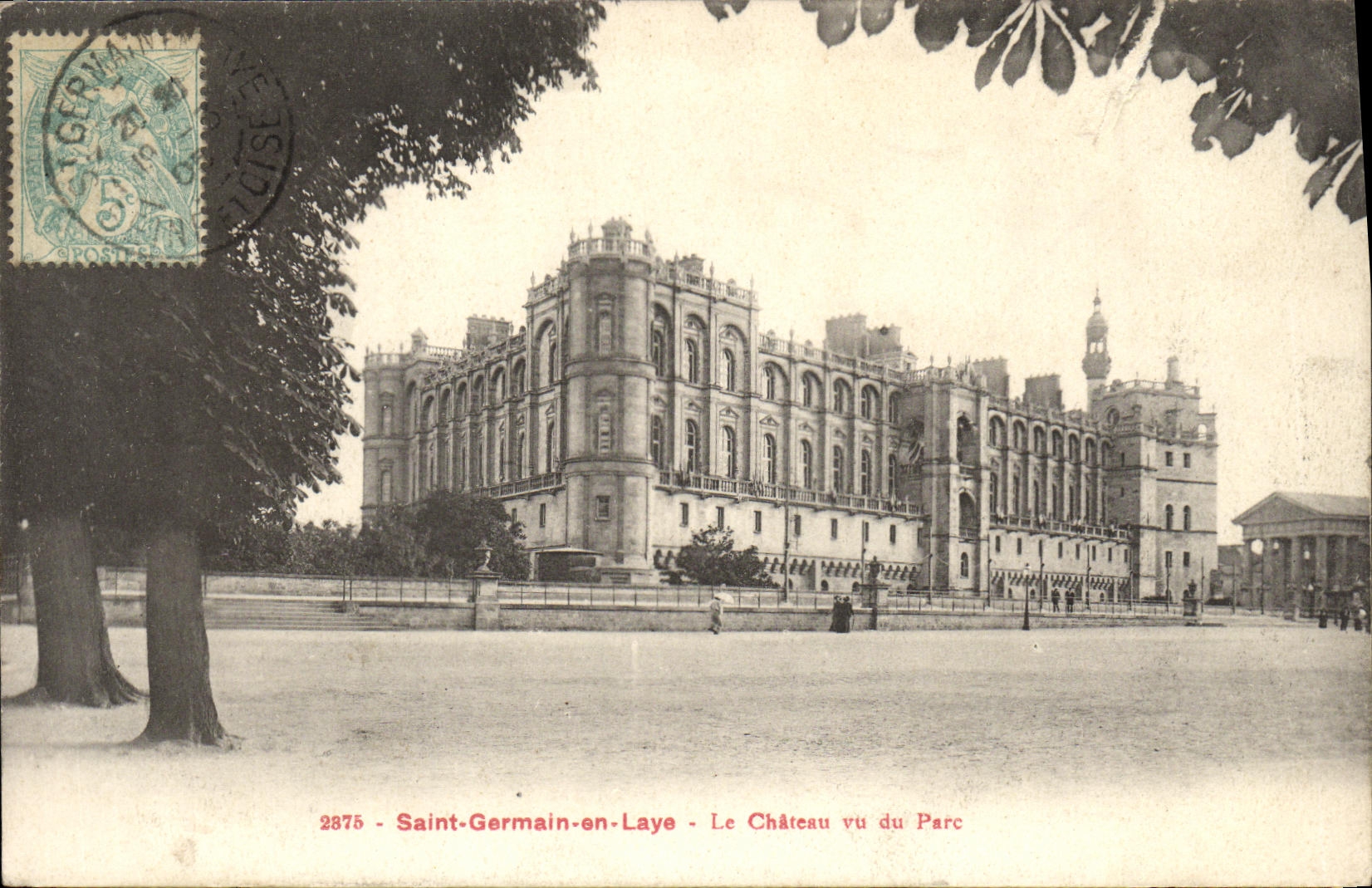 CPA Saint Germain en Laye Le Chateau Vu du Parc