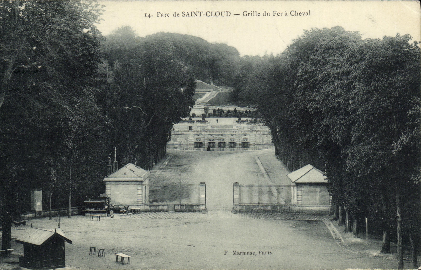 VINTAGE POSTCARD Saint Cloud Grill Horseshoe