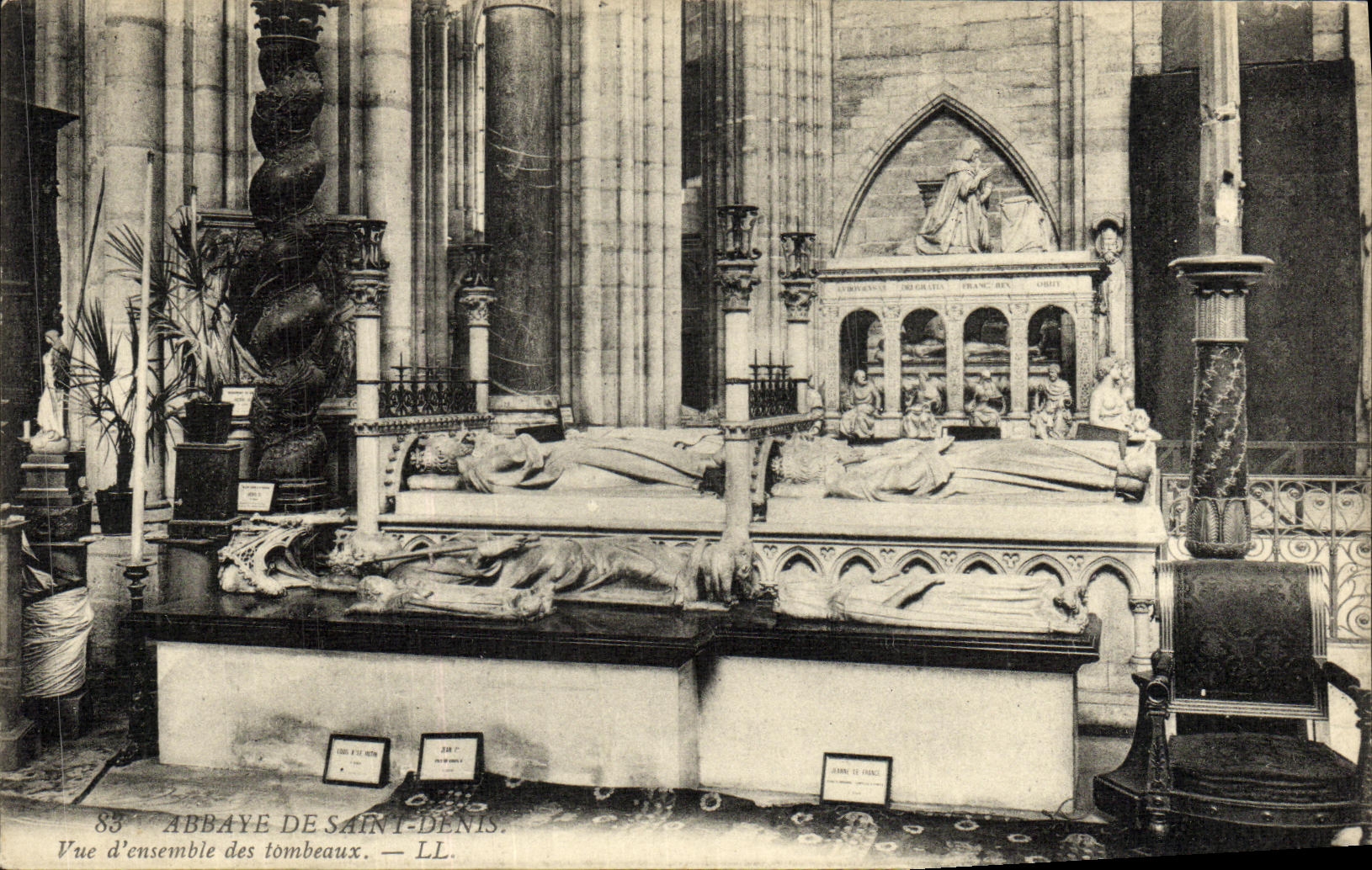 VINTAGE POSTCARD Abbey of Denis Saint Seen D Together of the Tombs