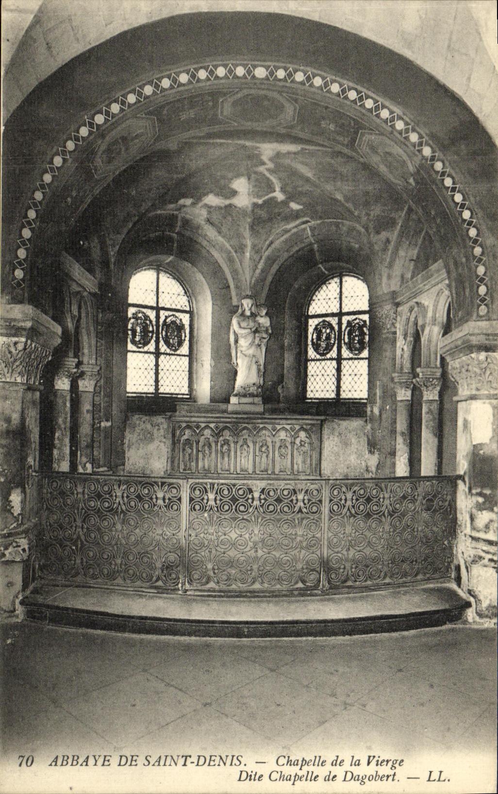 VINTAGE POSTCARD Abbey Of Saint Denis Vault of the Virgin Known as Chepelle de Dagobert