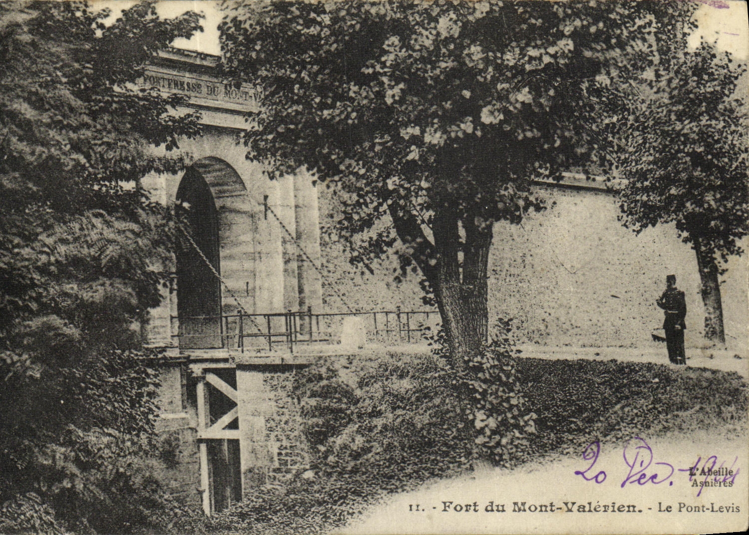 VINTAGE POSTCARD Fort du Mont Valerien the Bridge Levis Militaria