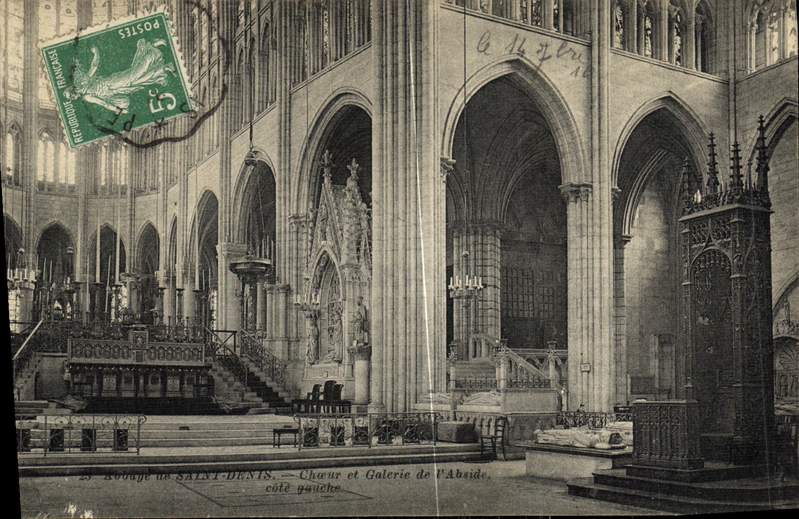 VINTAGE POSTCARD Abbey of Saint Denis Chorus and Gallery of L Apse Left side