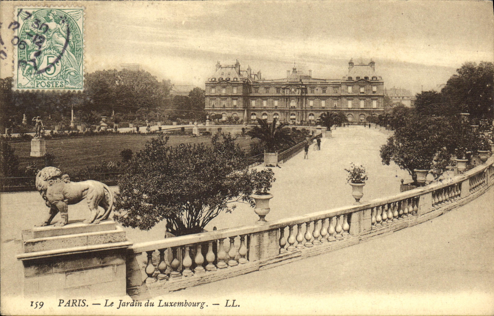 CPA Paris Le Jardin du Luxembourg Lion