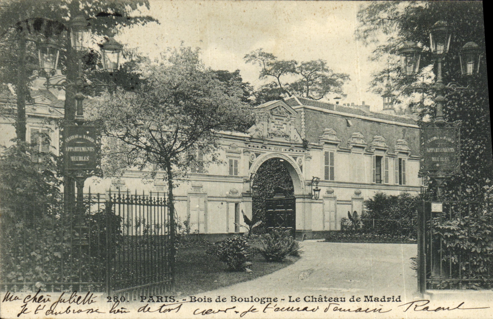 CPA Paris Bois de Boulogne Le Chateau de Madrid