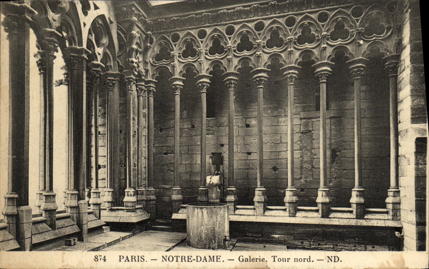 VINTAGE POSTCARD Paris Church Notre Dame northern Gallery Tower
