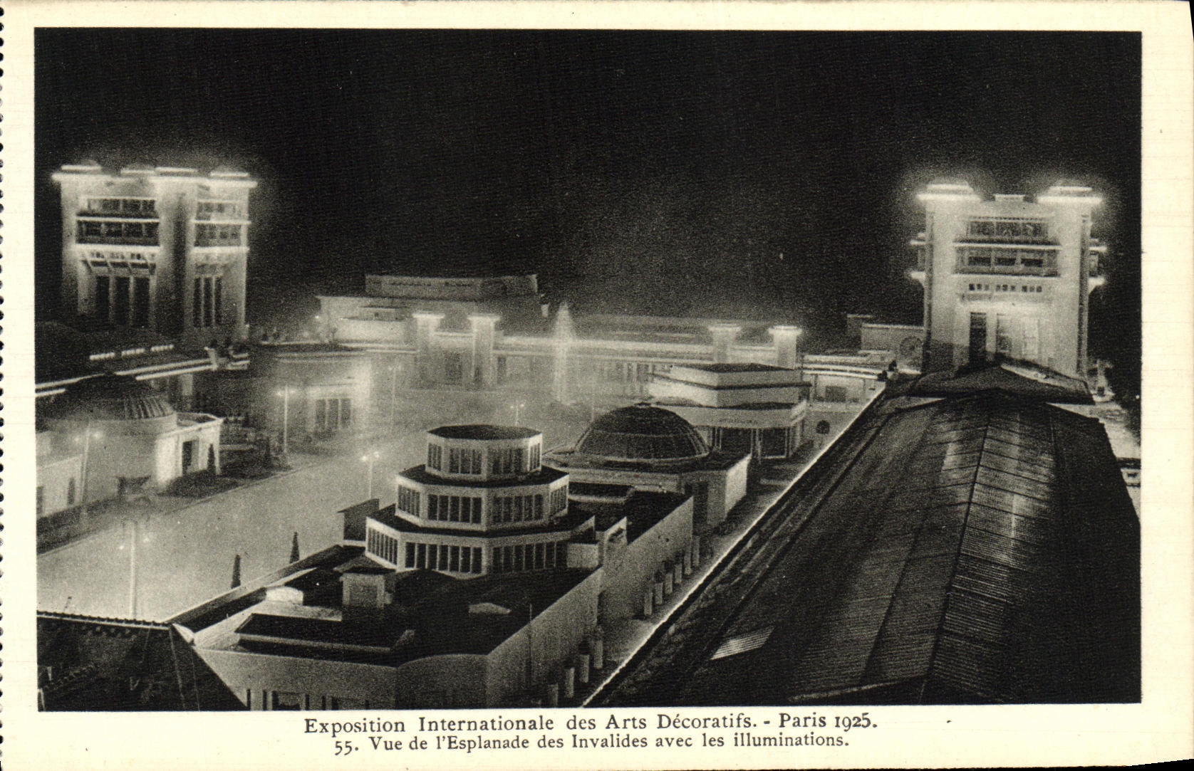 CPA Exposition Internationale des Arts Decoratifs Paris Vue de l Esplande des Invalides avec les illuminations