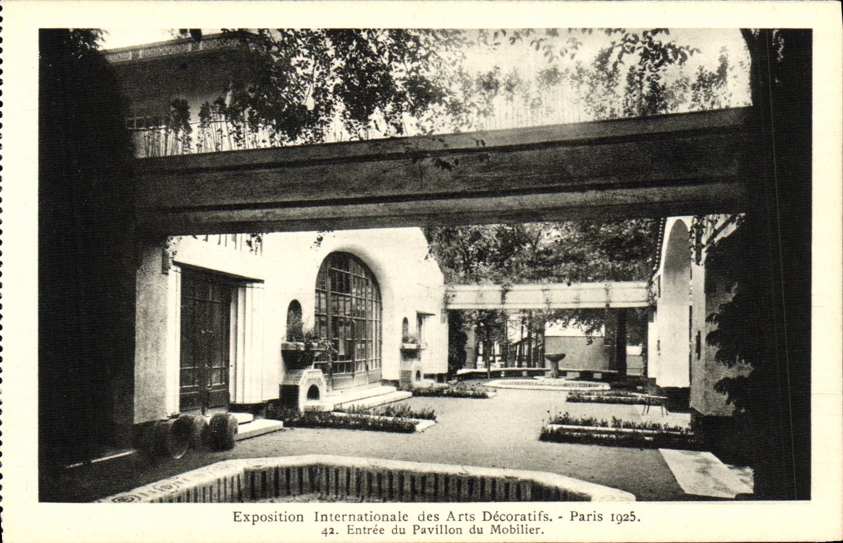 CPA Exposition Internationale des Arts Decoratifs Paris Entree du Pavillon du Mobilier