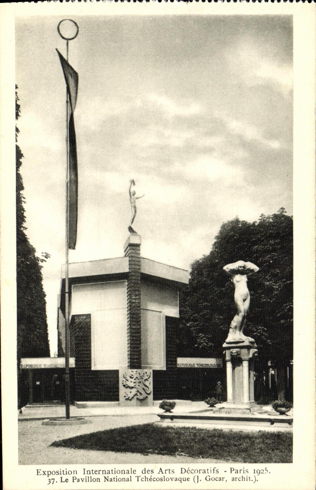 CPA Exposition Internationale des Arts Decoratifs Paris La Pavillon National Tchecoslovaque