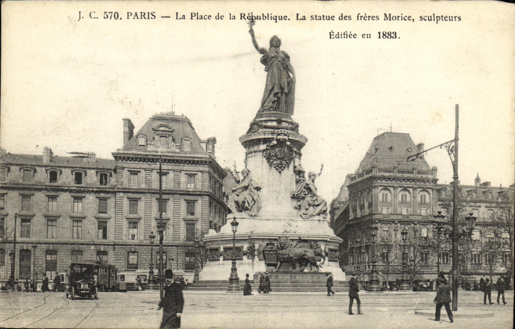 VINTAGE POSTCARD Paris the Place of the Republic the statue of the Morice brothers