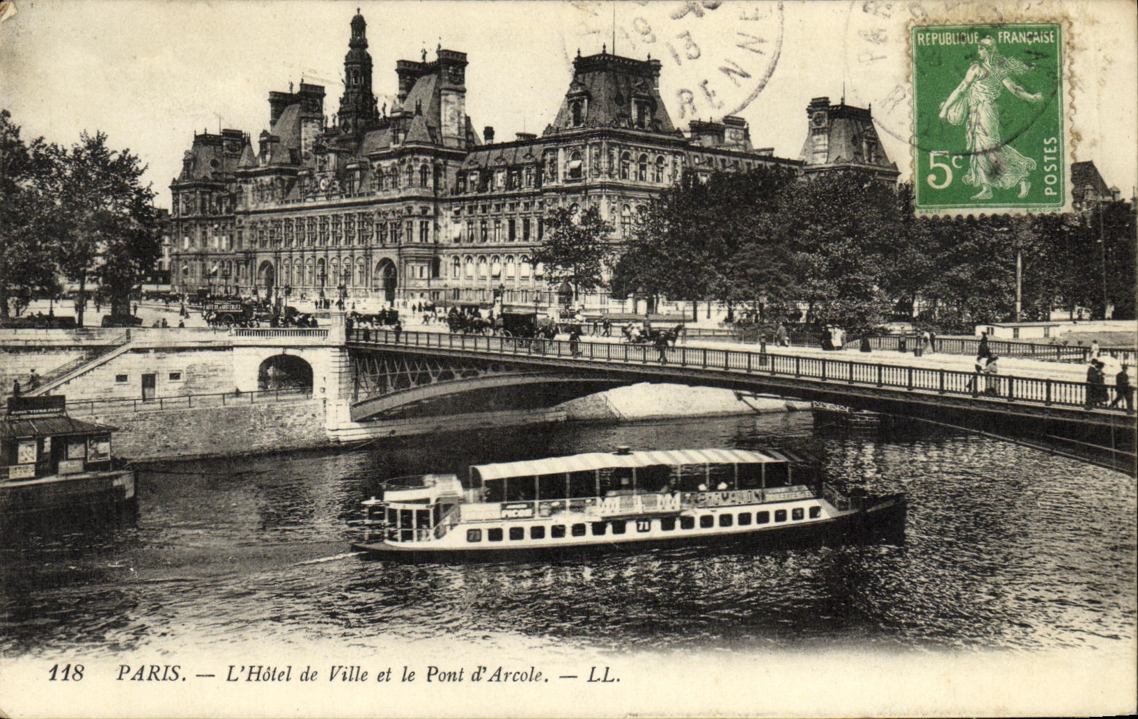 CPA Paris L Hotel de Ville et le Pont d Arcole Peniche