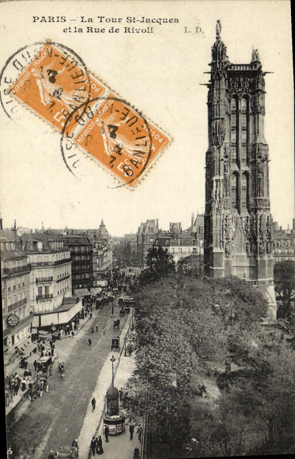 CPA Paris La Tour St Jacques er la Rue de Rivoli