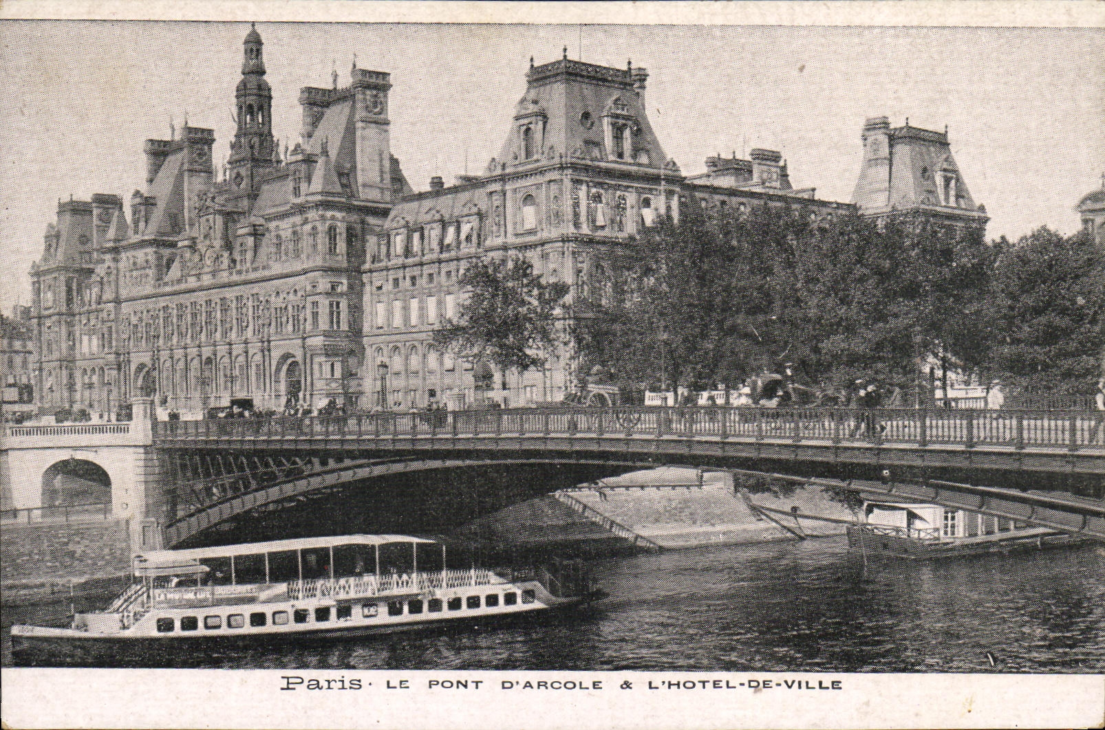 VINTAGE POSTCARD Paris the Bridge D Arcole L Town hall Barge